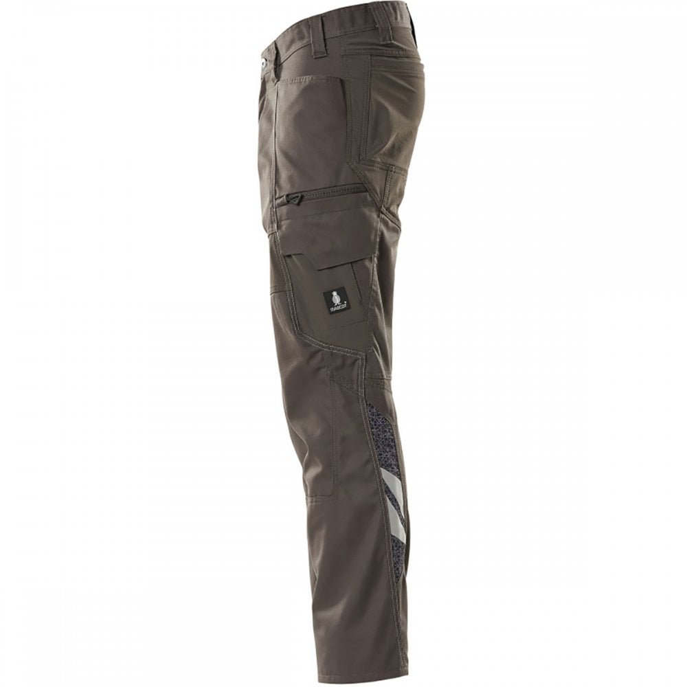 18679 Accelerate Trousers with thigh pockets
